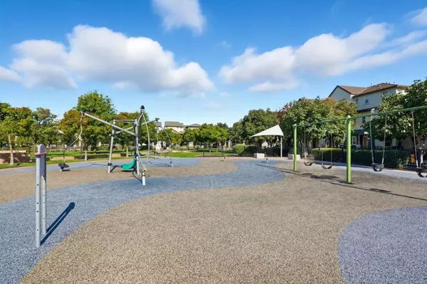 Hayward, CA 94541,2315 Gibbons ST