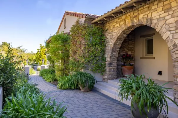 Monterey, CA 93940,409 Mirador CT