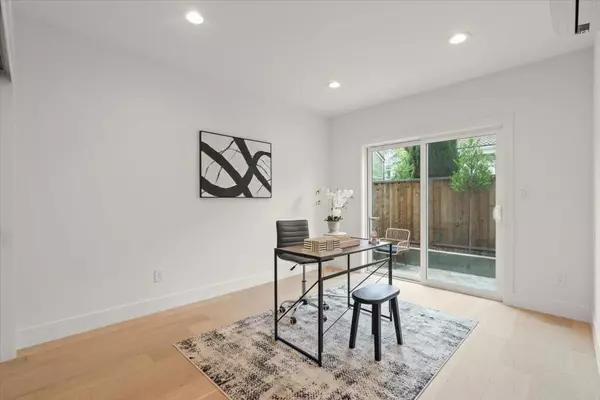 Campbell, CA 95008,186 Rincon AVE