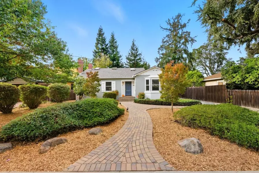 860 Harvard AVE, Menlo Park, CA 94025