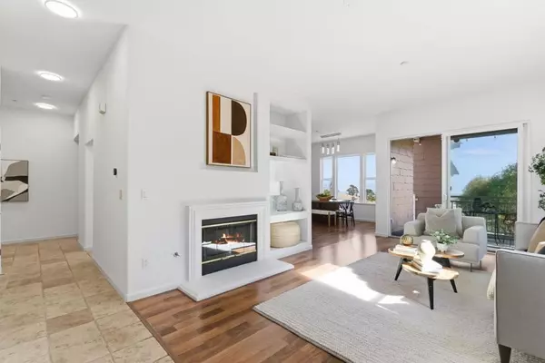 Brisbane, CA 94005,121 Cliff Swallow CT