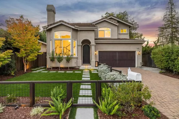 2138 Avy AVE, Menlo Park, CA 94025