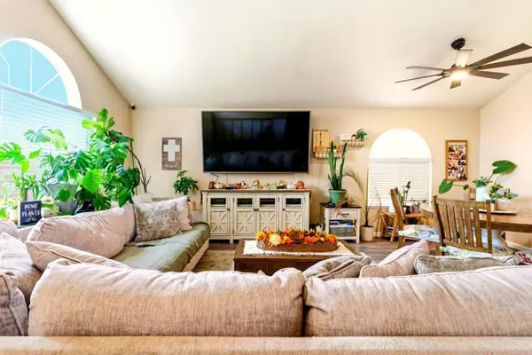 Hollister, CA 95023,1950 Parkview CIR