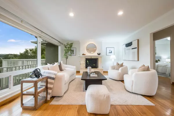 San Mateo, CA 94402,1342 Bel Aire RD