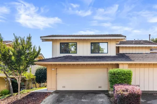 San Carlos, CA 94070,11 Lilly LN