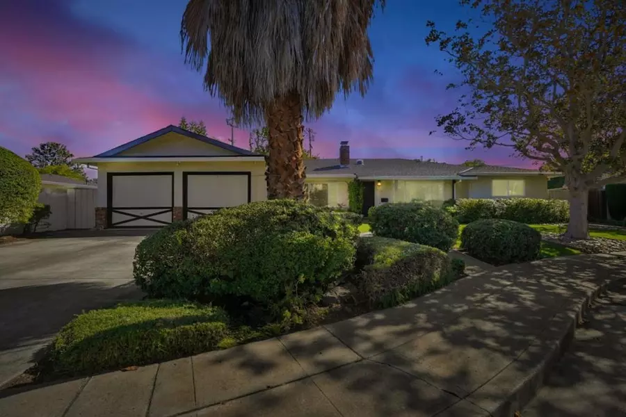 10211023 Golf CT, Mountain View, CA 94040