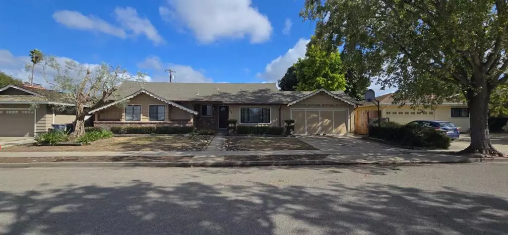 1159 Wilgart WAY, Salinas, CA 93901