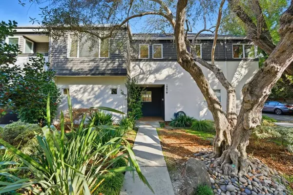 1962 Menalto #B, Menlo Park, CA 94025