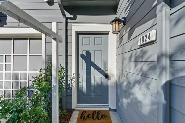 Foster City, CA 94404,1024 Rudder LN