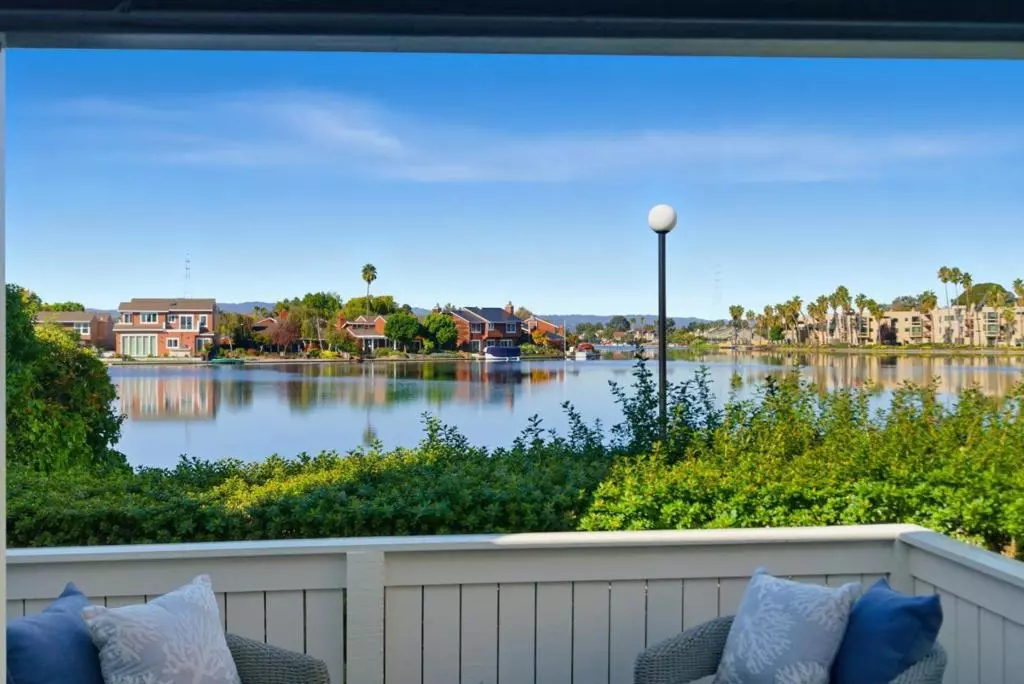 Foster City, CA 94404,1024 Rudder LN