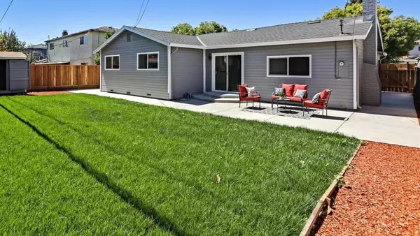 Milpitas, CA 95035,182 Rose DR