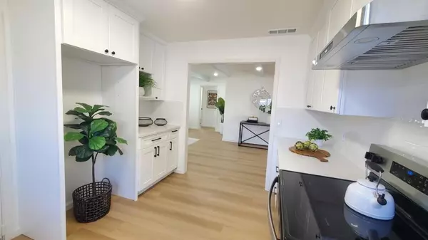 Antioch, CA 94509,2844 Garrow DR