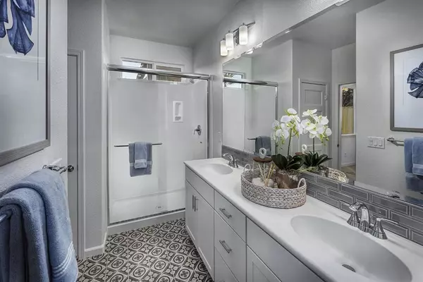 Hollister, CA 95023,1871 Amaryllis DR