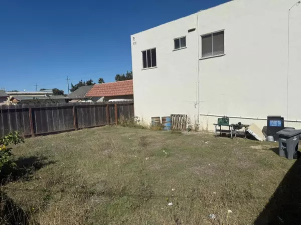 Salinas, CA 93905,3 S Wood ST