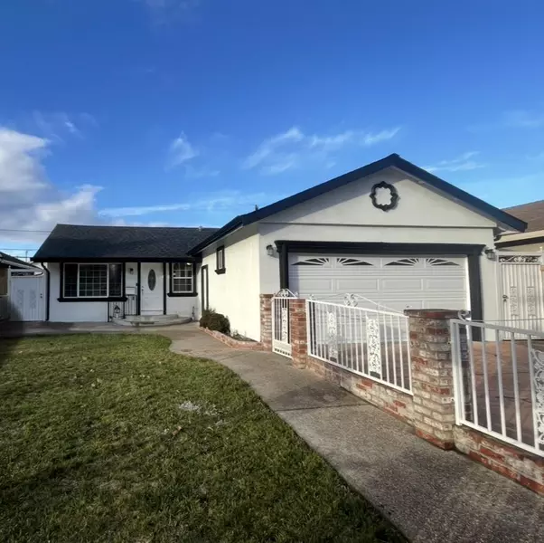 251 Bieber DR, San Jose, CA 95123