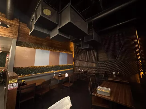 Pleasanton, CA 94588,2693 2693 Stoneridge DR #103