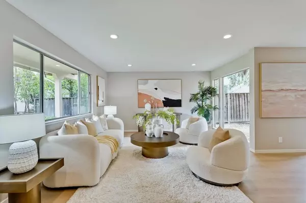 San Jose, CA 95129,5887 Amapola DR