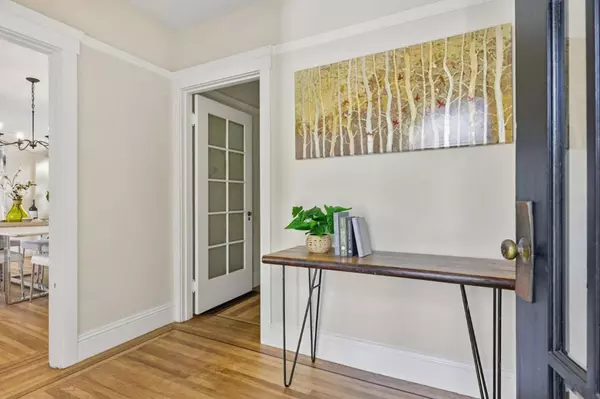 San Francisco, CA 94116,2475 18th AVE