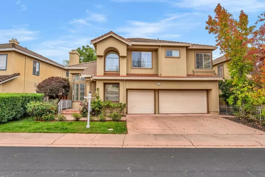 221 Victory CIR, San Ramon, CA 94582