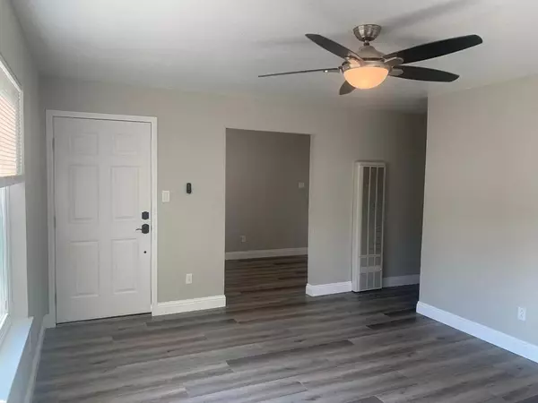 Sacramento, CA 95815,717 Lampasas AVE