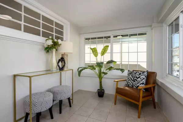 South San Francisco, CA 94080,573 Miller AVE