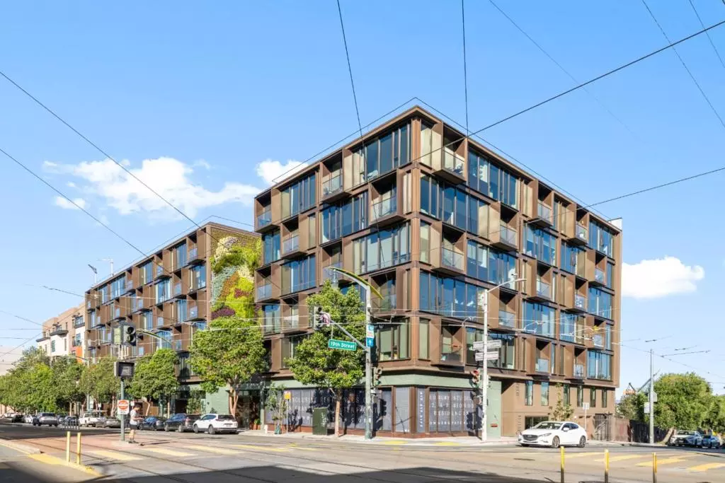 San Francisco, CA 94107,2177 3rd ST #701