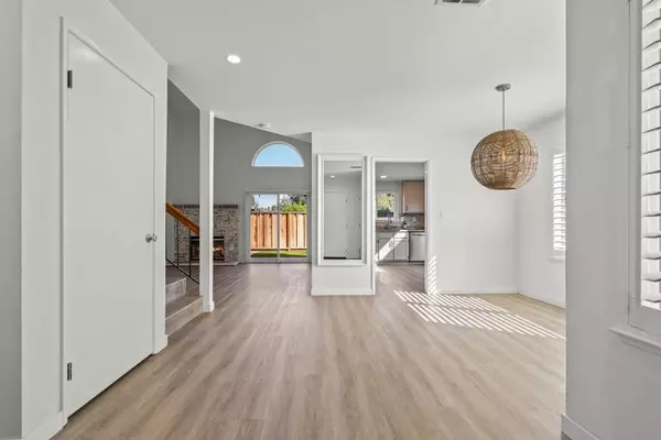 Watsonville, CA 95076,52 Winding WAY