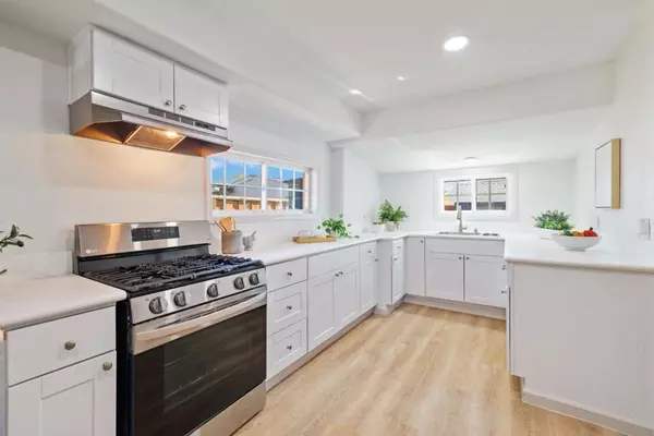 Watsonville, CA 95076,202 Stanford ST