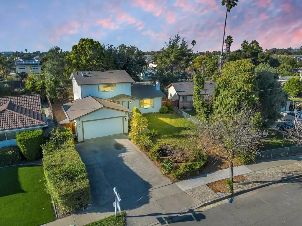 Newark, CA 94560,36146 Indian Wells