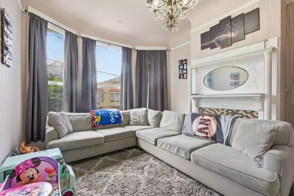 San Francisco, CA 94112,327 Brazil AVE