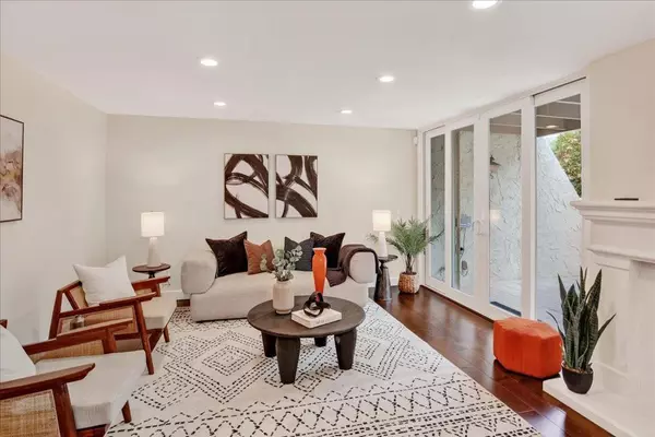 Los Gatos, CA 95032,105 Callecita