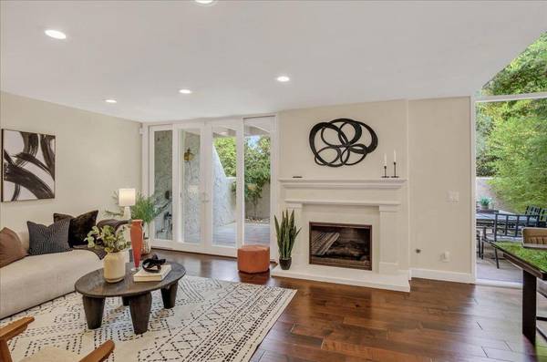 Los Gatos, CA 95032,105 Callecita