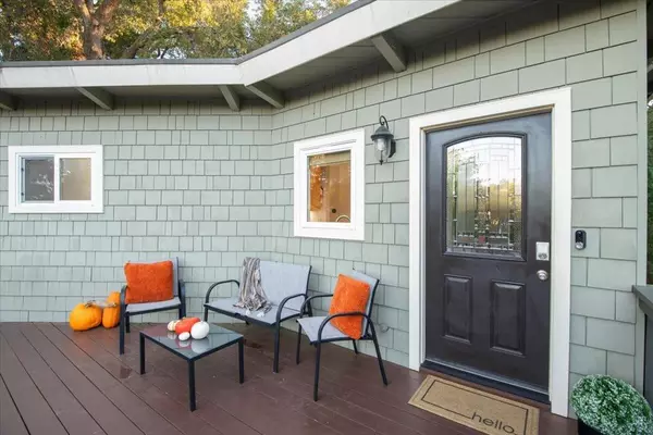 Saratoga, CA 95070,20808 Pamela WAY