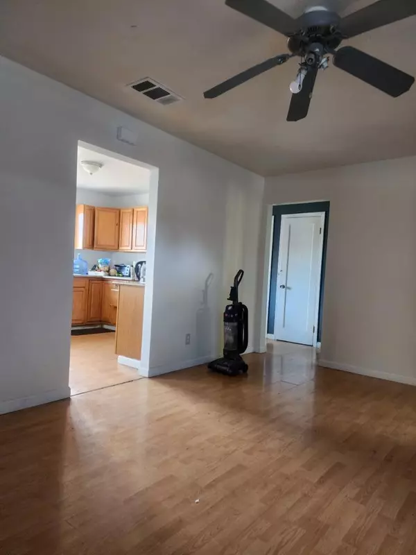 Pittsburg, CA 94565,50 Linscheid DR