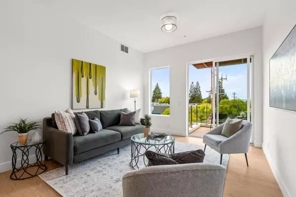 Palo Alto, CA 94306,4115 El Camino Real #331