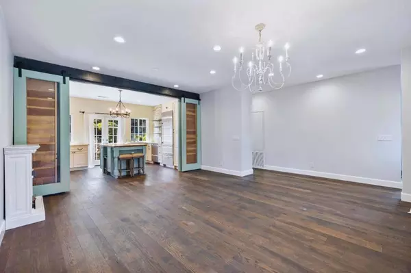 Pacifica, CA 94044,2240 Francisco BLVD