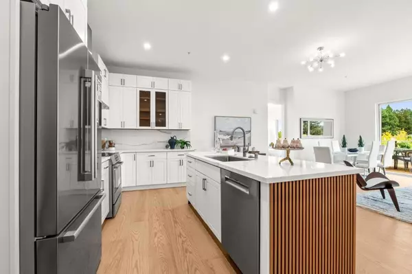 Palo Alto, CA 94306,4115 El Camino Real #333
