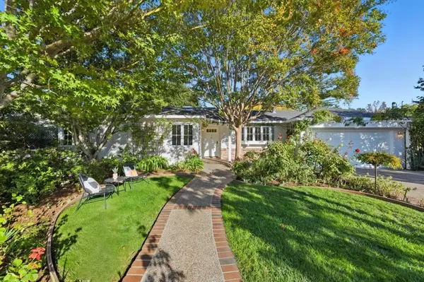 1023 Mercedes AVE, Los Altos, CA 94022