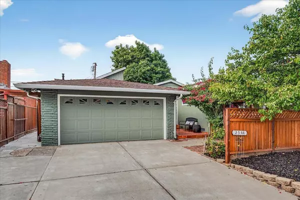 San Jose, CA 95121,2544 Glenrio DR