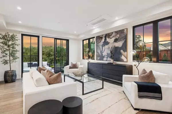 Half Moon Bay, CA 94019,587 Creekside CT