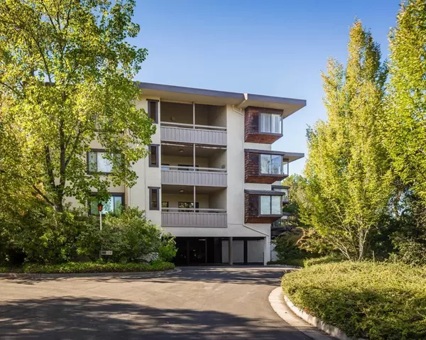 1230 Sharon Park DR #55, Menlo Park, CA 94025