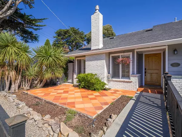 Aptos, CA 95003,531 Humes AVE