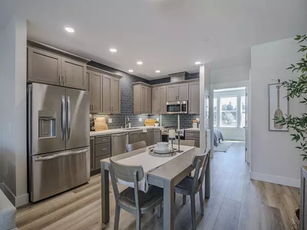 Aptos, CA 95003,126 Aptos Village WAY #2