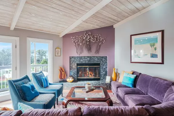 Aptos, CA 95003,445 Monterey DR