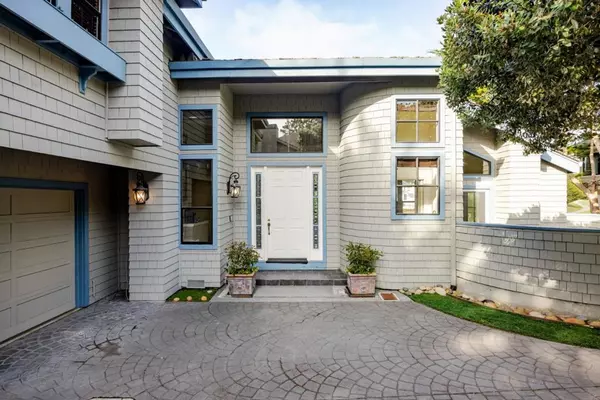 Half Moon Bay, CA 94019,15 Ashdown PL