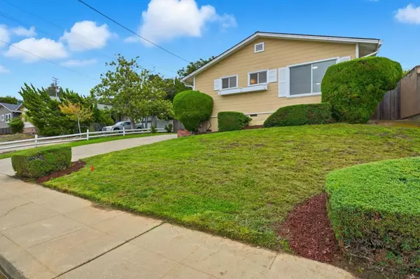 Belmont, CA 94002,1715 El Verano WAY