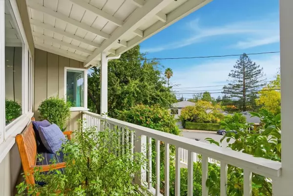 San Carlos, CA 94070,100 Garnet AVE