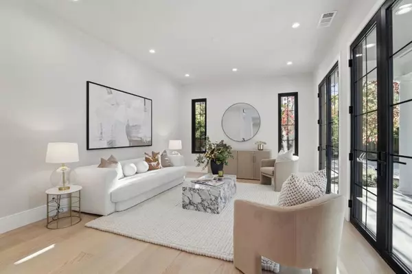 Atherton, CA 94027,261 Camino Al Lago