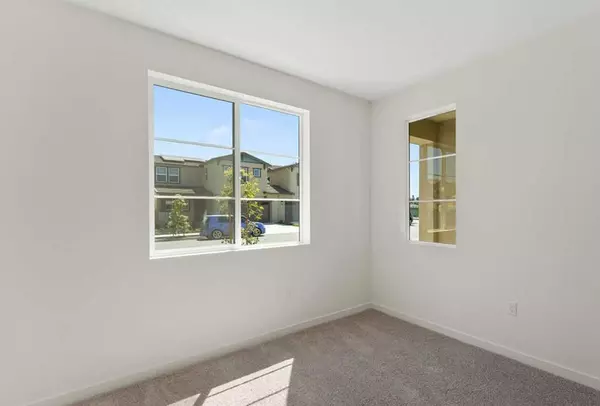 Hollister, CA 95023,104 Dogwood ST