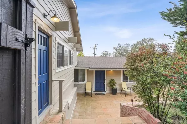 Oakland, CA 94611,6900 Thornhill DR